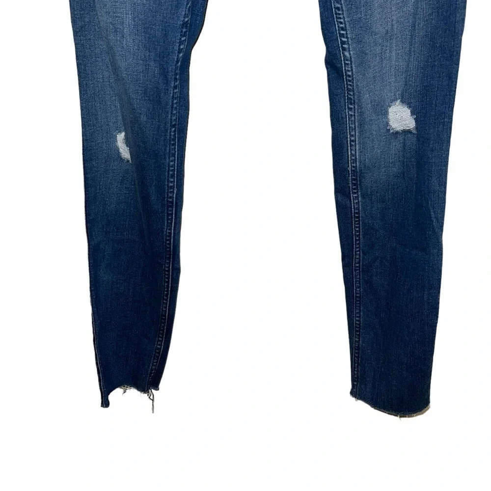 NWT Hollister Women Jeans Size 28 !